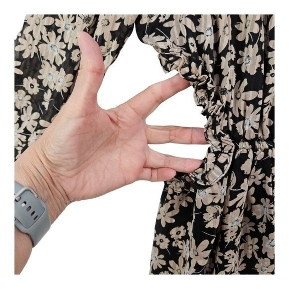 ASTR The Label Womens Black Floral Mini Dress Medium Side Cutouts Boho Romantic‎ - Picture 6 of 13